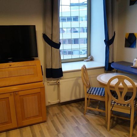 City Beach Apartment Reval Esterno foto