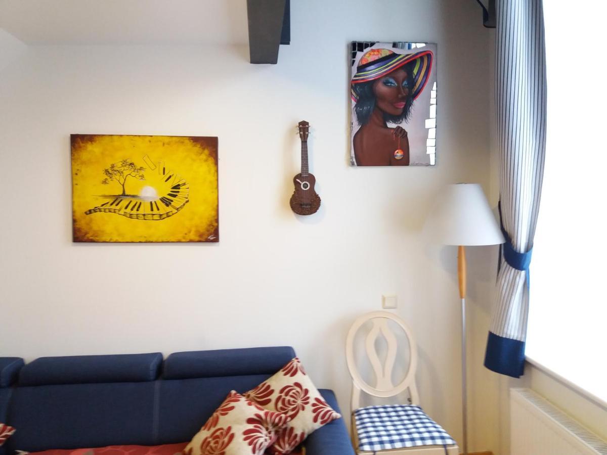 City Beach Apartment Reval Esterno foto