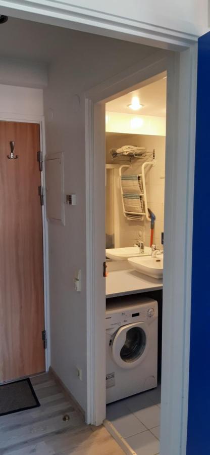 City Beach Apartment Reval Esterno foto